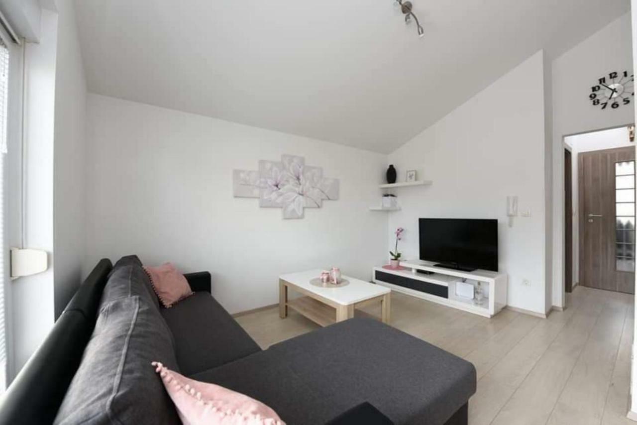 Matea 2 Villa ซาดาร์ ภายนอก รูปภาพ